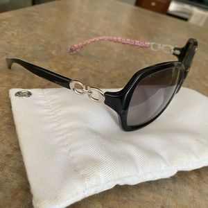 Coach sun glasses
